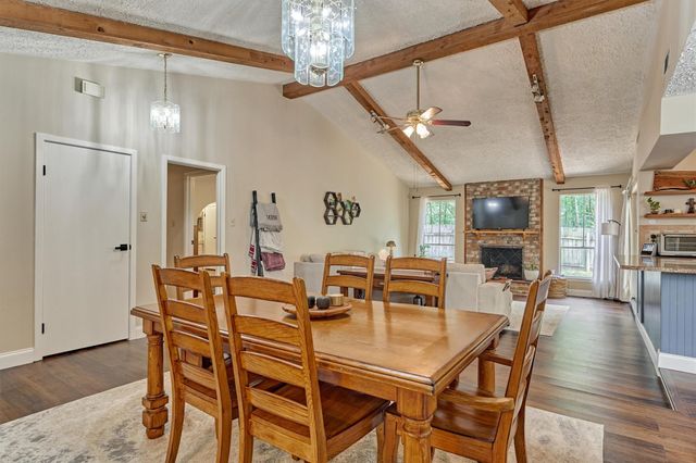 2615 Rosewood Place, The Woodlands, TX 77380