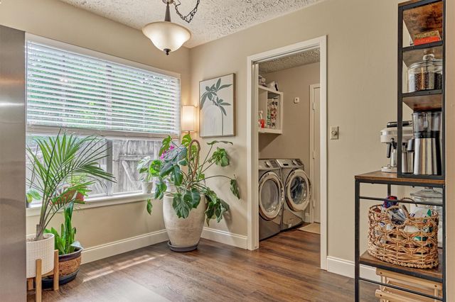 2615 Rosewood Place, The Woodlands, TX 77380