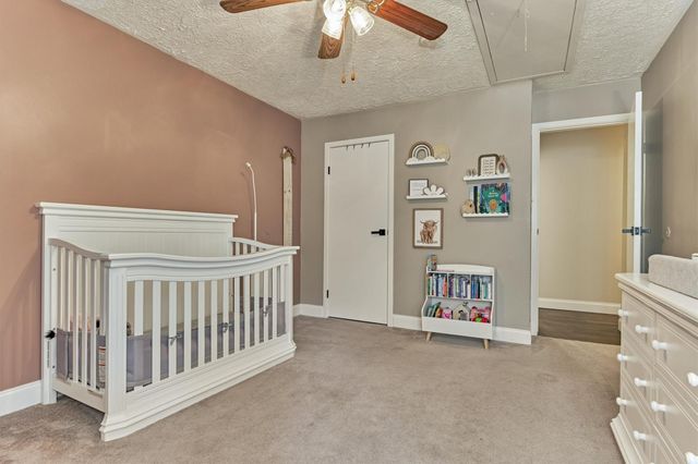 2615 Rosewood Place, The Woodlands, TX 77380