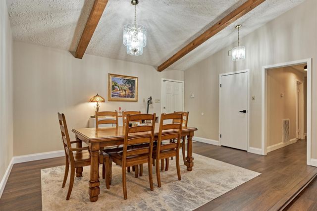 2615 Rosewood Place, The Woodlands, TX 77380
