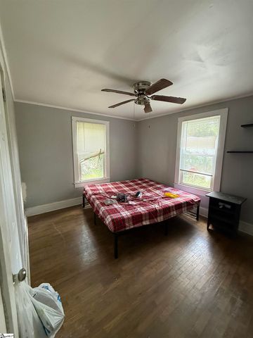 451 Longview Drive, Spartanburg, SC 29303
