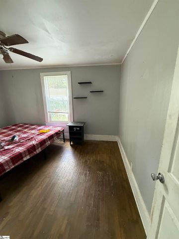 451 Longview Drive, Spartanburg, SC 29303