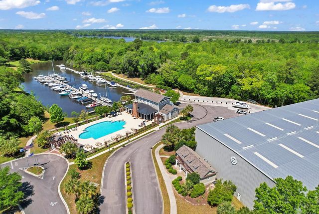 99 Hunters Oak Ct., Pawleys Island, SC 29585