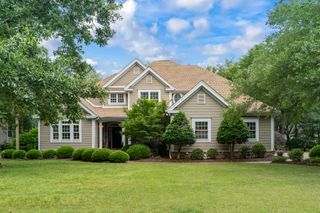 99 Hunters Oak Ct., Pawleys Island, SC 29585