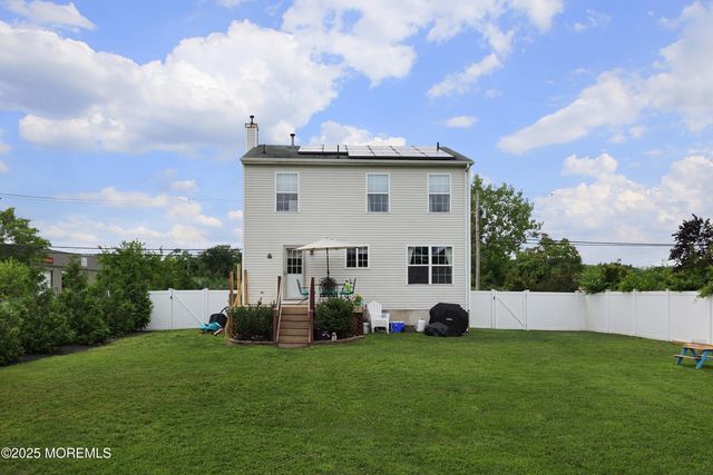 42 W Highland Avenue, Atlantic Highlands, NJ 07716