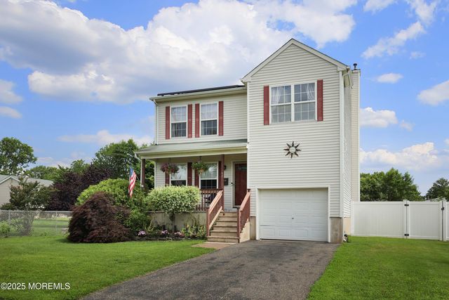 42 W Highland Avenue, Atlantic Highlands, NJ 07716