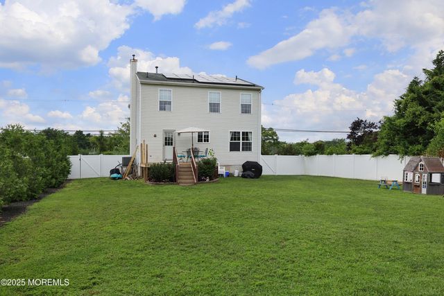 42 W Highland Avenue, Atlantic Highlands, NJ 07716
