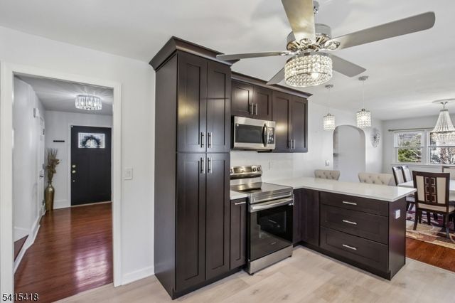 500 E Valley View Ave, Hackettstown Town, NJ 07840