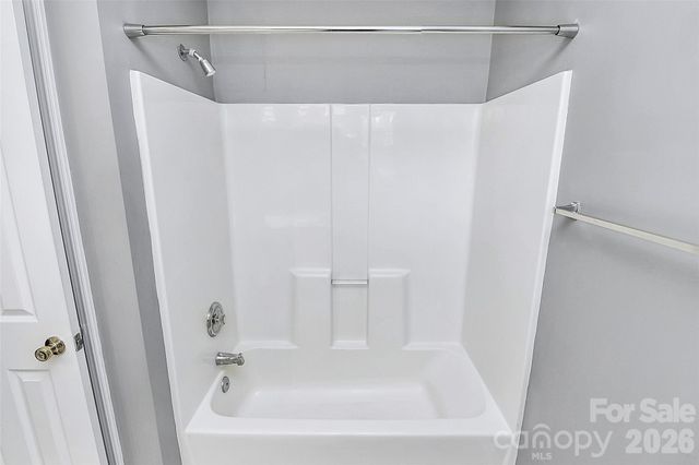 10739 Holly Ridge Boulevard, Charlotte, NC 28216