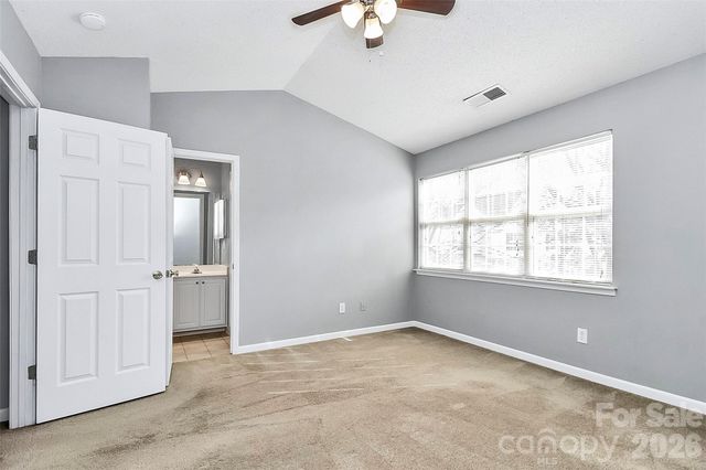 10739 Holly Ridge Boulevard, Charlotte, NC 28216