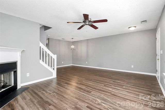 10739 Holly Ridge Boulevard, Charlotte, NC 28216