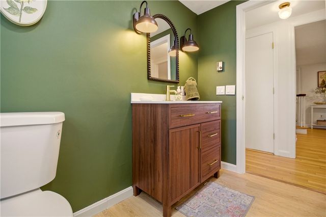 8 Monterey Drive, Bristol, RI 02809