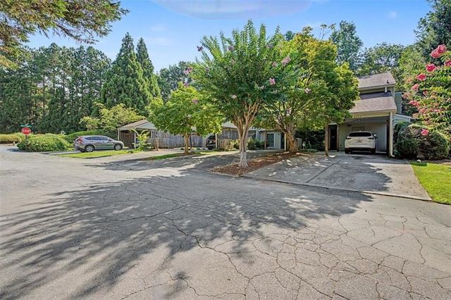 6350 Hawthorne Terrace, Peachtree Corners, GA 30092
