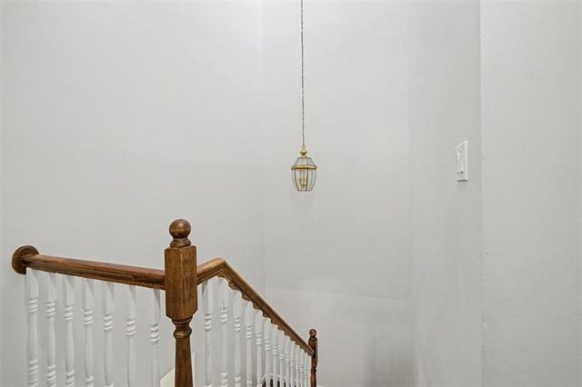 6350 Hawthorne Terrace, Peachtree Corners, GA 30092
