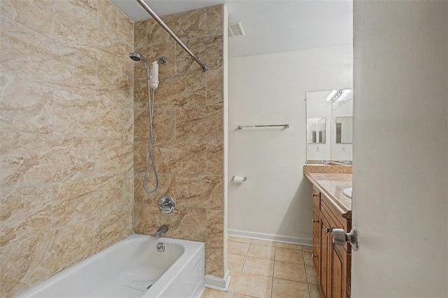 6350 Hawthorne Terrace, Peachtree Corners, GA 30092