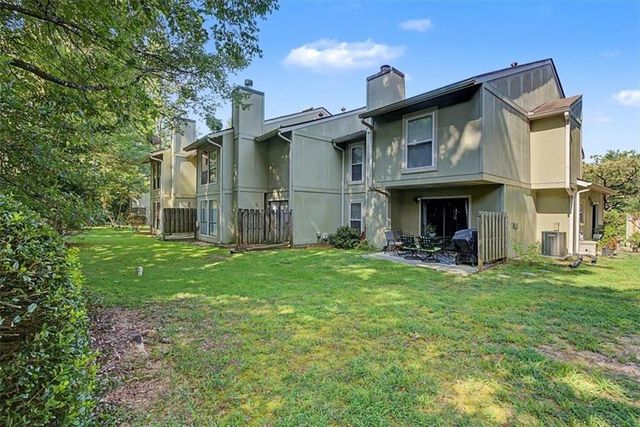 6350 Hawthorne Terrace, Peachtree Corners, GA 30092