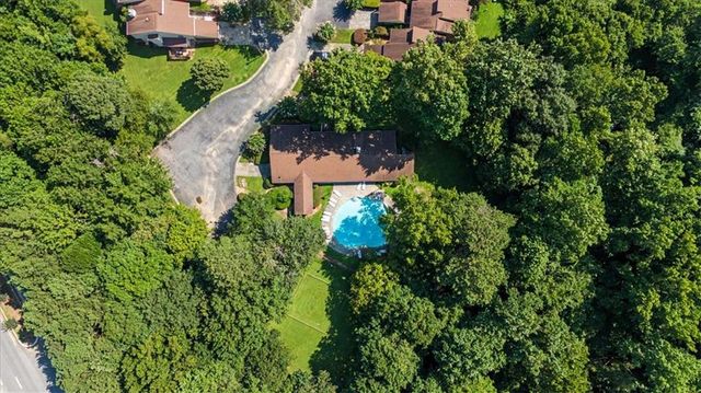 6350 Hawthorne Terrace, Peachtree Corners, GA 30092