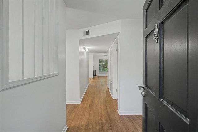 6350 Hawthorne Terrace, Peachtree Corners, GA 30092