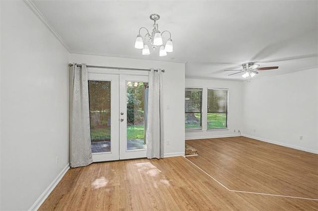 6350 Hawthorne Terrace, Peachtree Corners, GA 30092