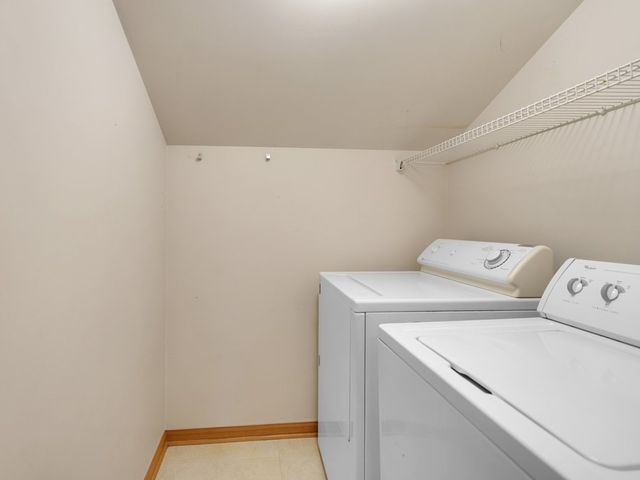 10089 Thornton Way, Huntley, IL 60142