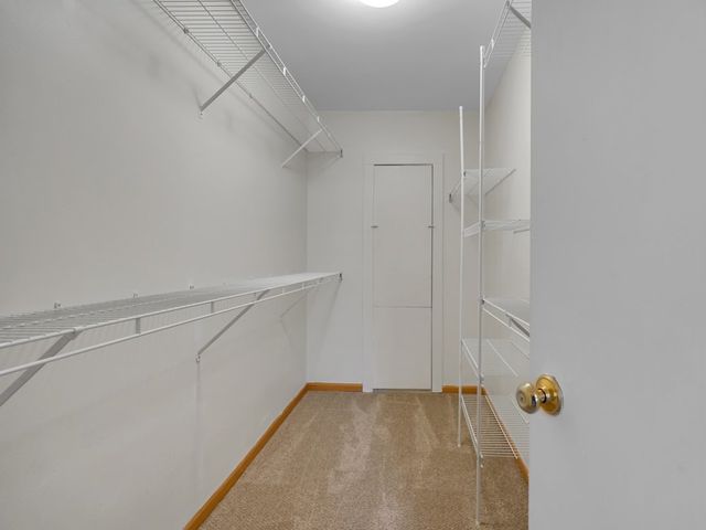 10089 Thornton Way, Huntley, IL 60142