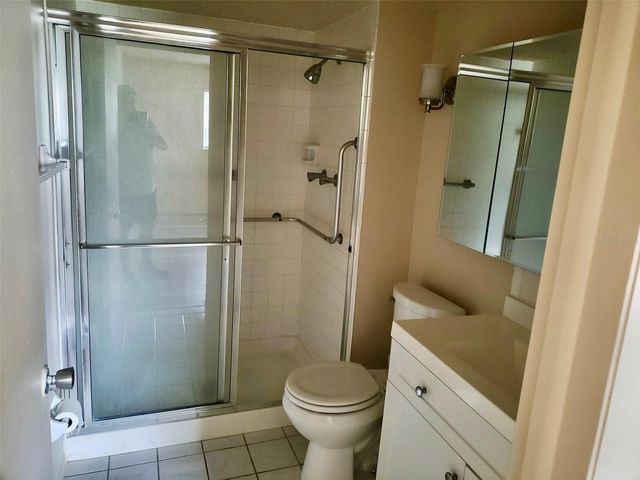 11700 PARK BLVD 104, Seminole, FL 33772