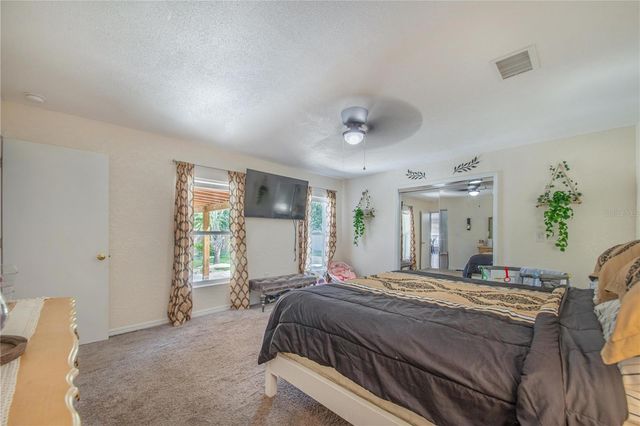 817 REFLECTIONS LOOP E, Winter Haven, FL 33884