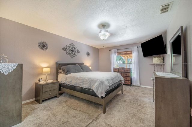 817 REFLECTIONS LOOP E, Winter Haven, FL 33884