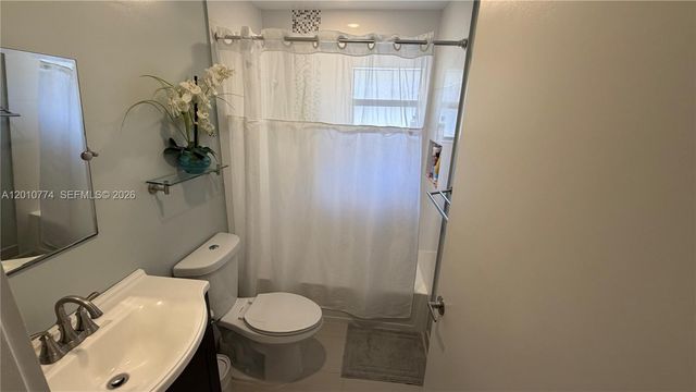 2649 N Carambola Cir N 1735, Coconut Creek, FL 33066
