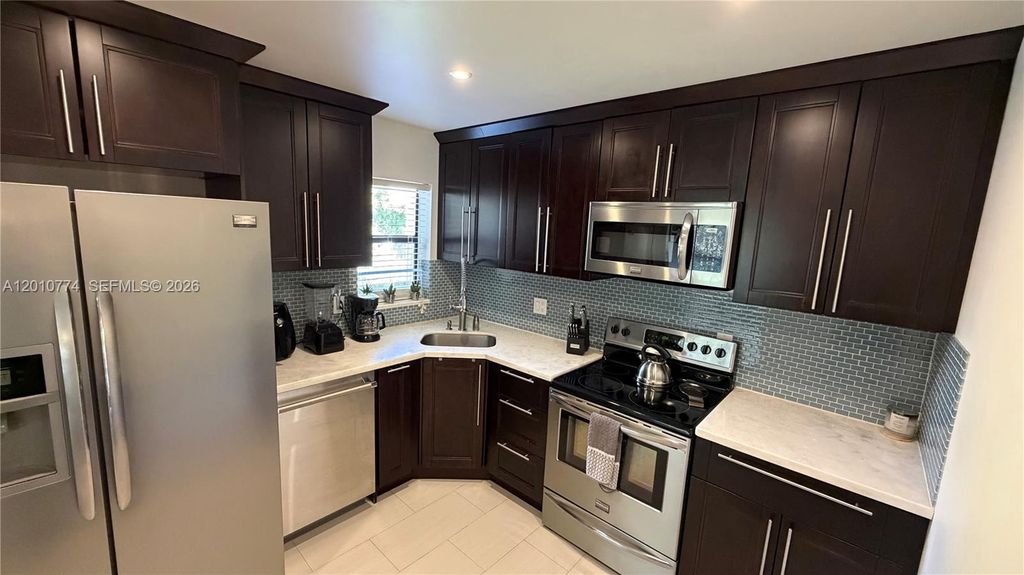 2649 N Carambola Cir N 1735, Coconut Creek, FL 33066