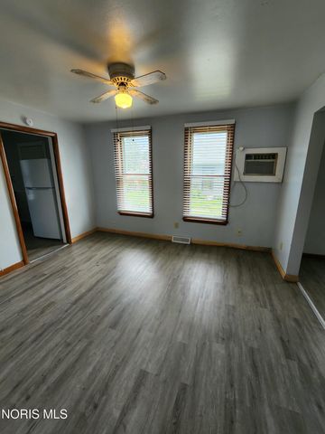 29 Magyar Street, Toledo, OH 43605