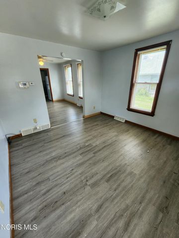 29 Magyar Street, Toledo, OH 43605