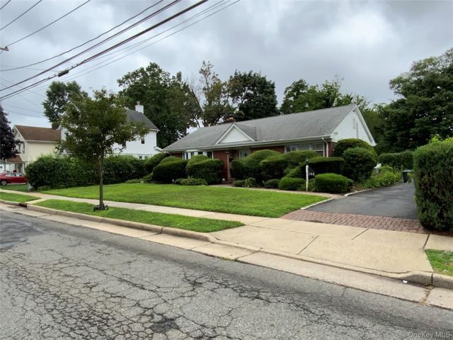 155 Fairview Boulevard, Hempstead, NY 11550