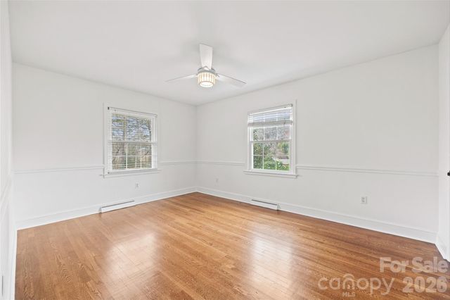 946 Scotch Drive, Gastonia, NC 28054