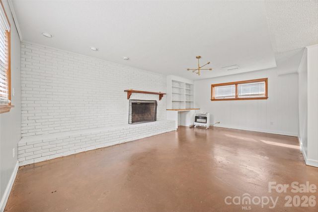 946 Scotch Drive, Gastonia, NC 28054