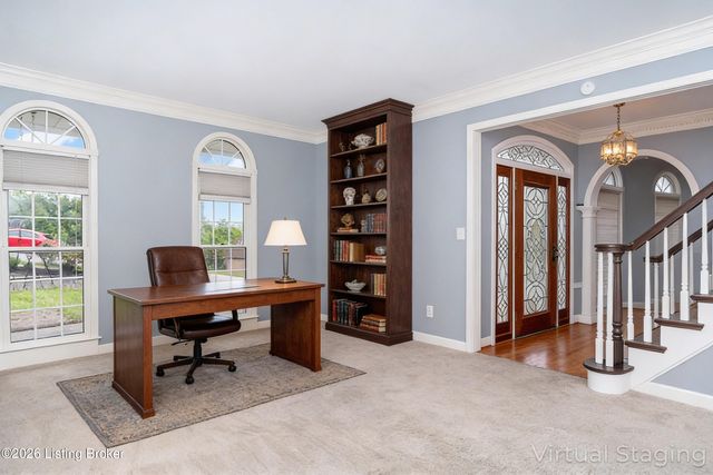 7204 Austinwood Rd, Louisville, KY 40214