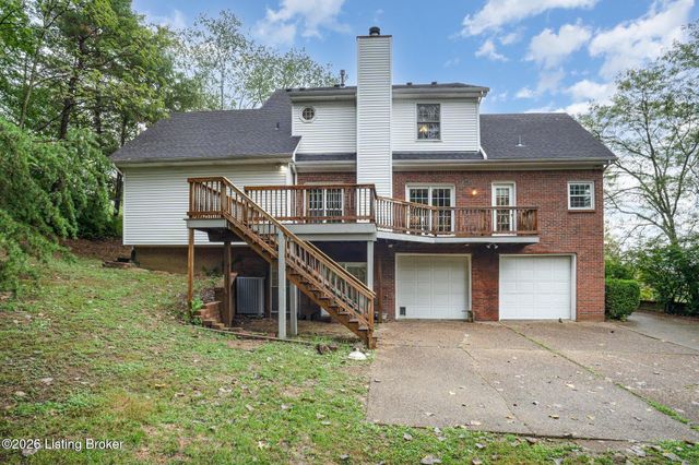 7204 Austinwood Rd, Louisville, KY 40214