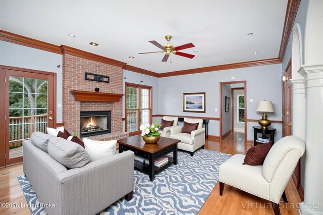 7204 Austinwood Rd, Louisville, KY 40214