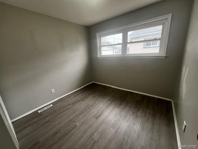 1774 Council Avenue, Lincoln Park, MI 48146