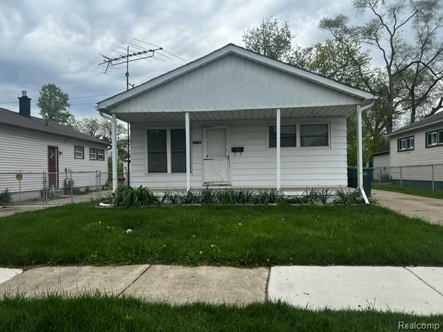 1774 Council Avenue, Lincoln Park, MI 48146