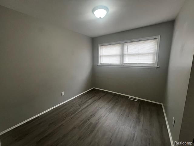 1774 Council Avenue, Lincoln Park, MI 48146