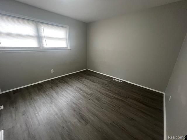 1774 Council Avenue, Lincoln Park, MI 48146