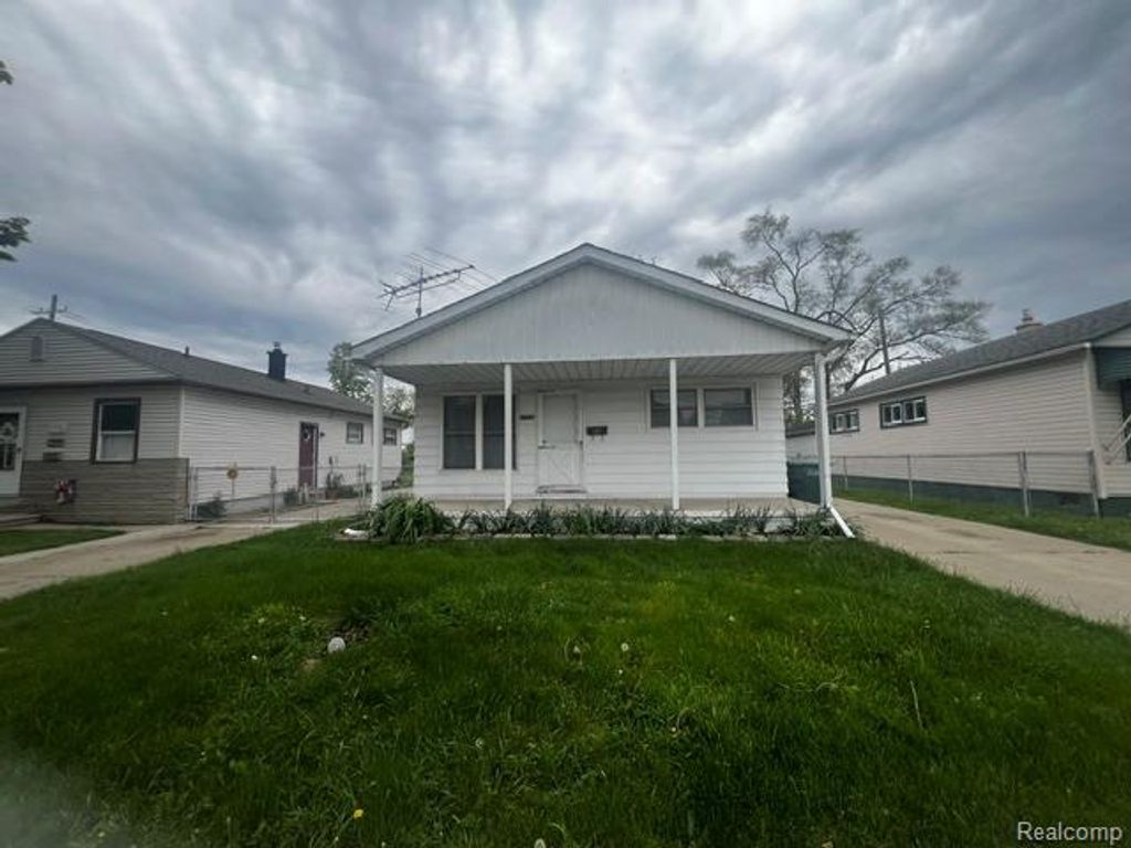 1774 Council Avenue, Lincoln Park, MI 48146