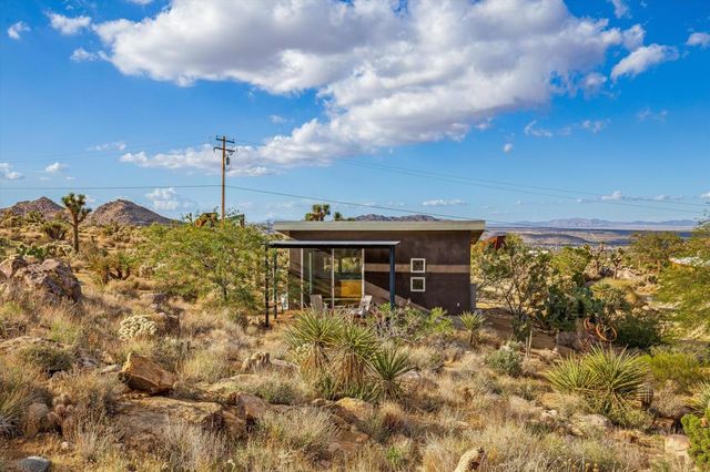 8744 Star Lane, Joshua Tree, CA 92252
