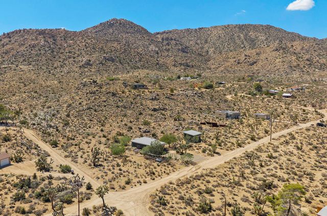 8744 Star Lane, Joshua Tree, CA 92252