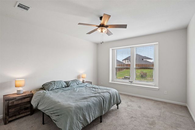 544 Erin Hills Drive, Red Oak, TX 75154
