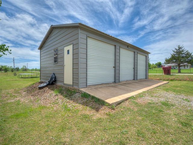17100 Rolling Meadows, Newalla, OK 74857