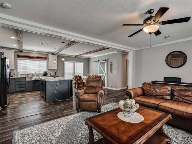 17100 Rolling Meadows, Newalla, OK 74857
