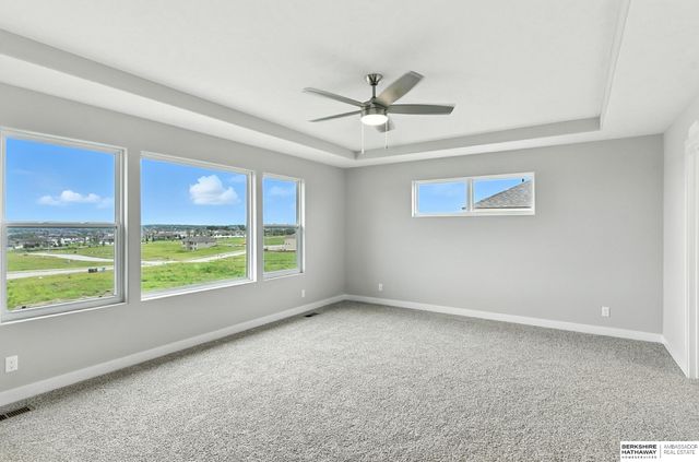 10422 Sherman Street, Papillion, NE 68046