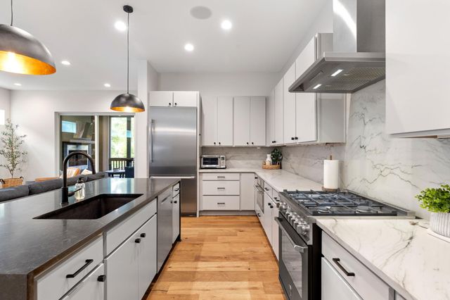 1612 Clifford Ave, Austin, TX 78702